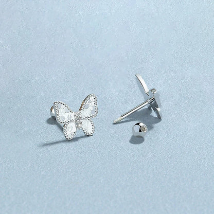 Aretes Mariposa con Cierre de Rosca
