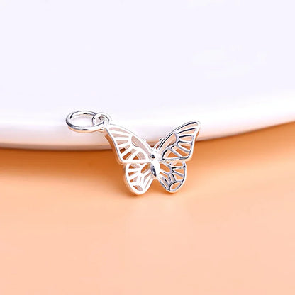 Dije Mariposa Calada