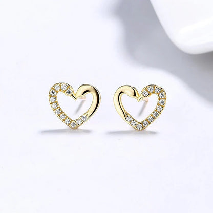 Aretes Corazón Calado con Pavé de Zirconias