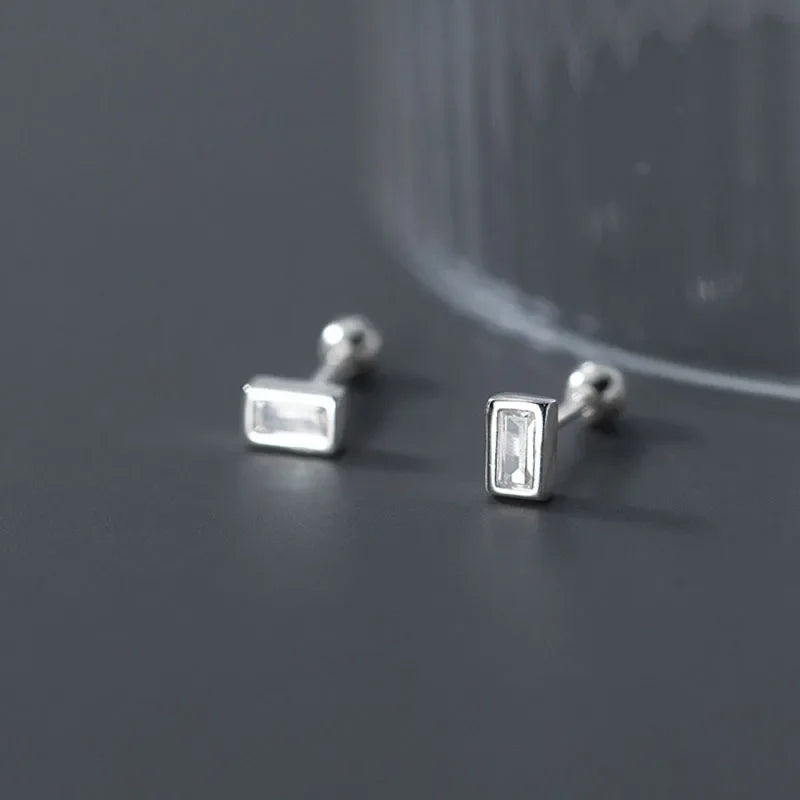 Aretes Zirconia Cuadrada Blanca o Negra