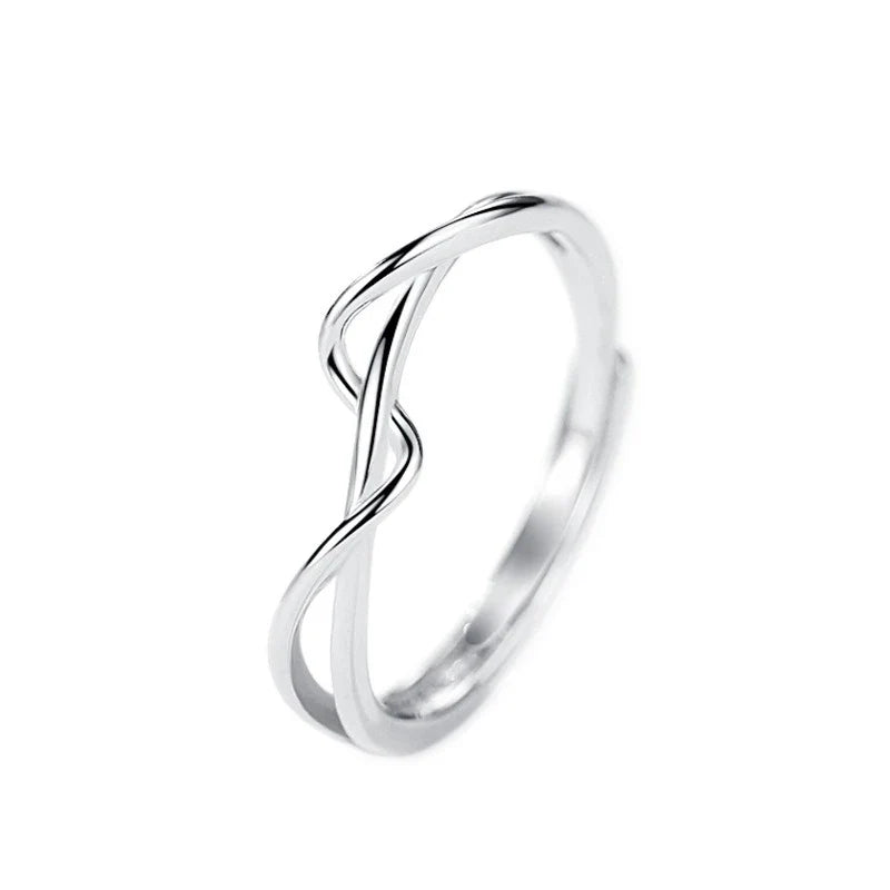 Anillo Líneas Cruzadas Ajustable