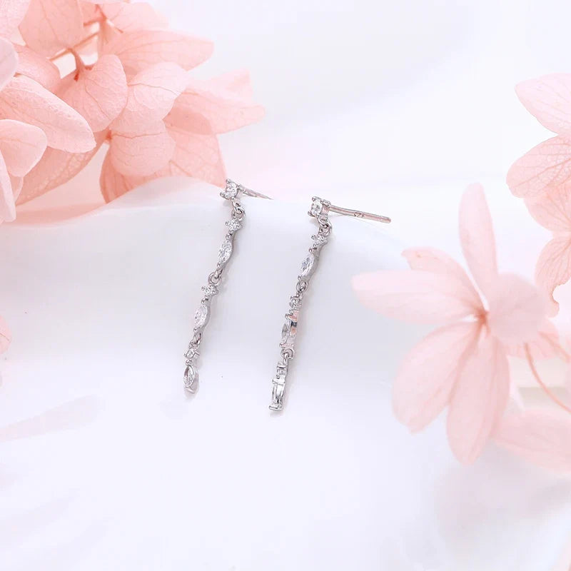 Aretes Largos de Cadena con Zirconias