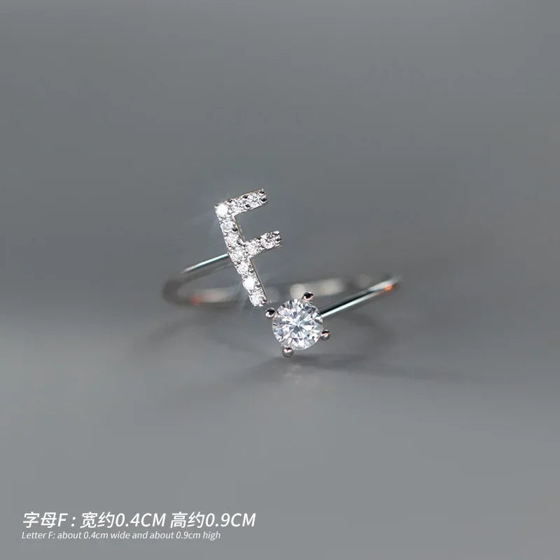 Anillo Inicial con Zirconias
