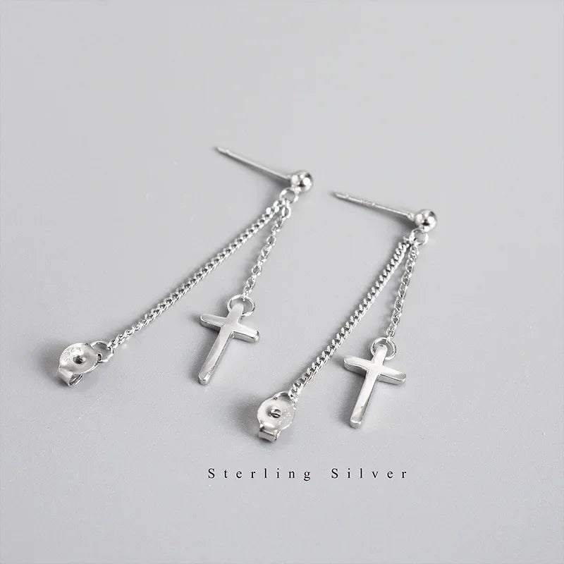 Aretes Cruz con Cadena