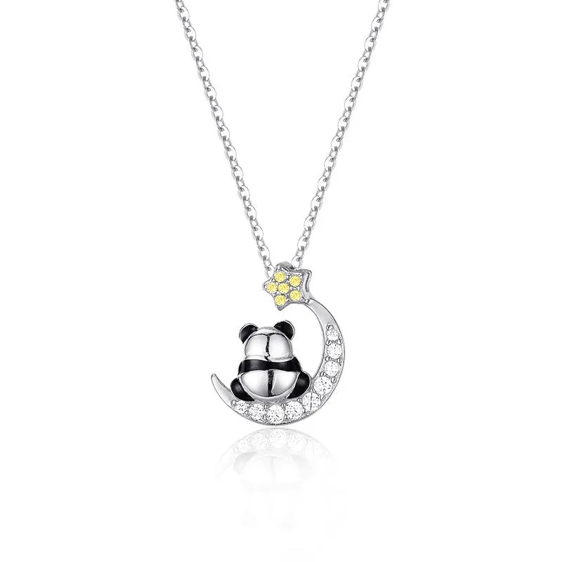 Collar Panda con Luna y Estrella