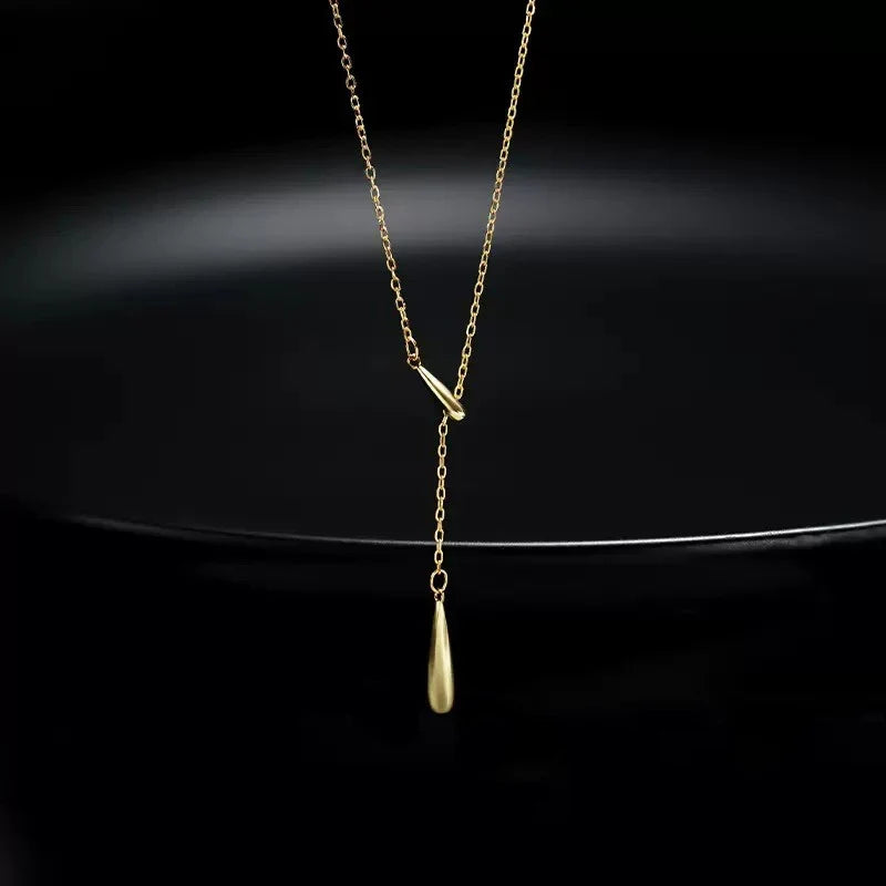 Collar en Y con Gota