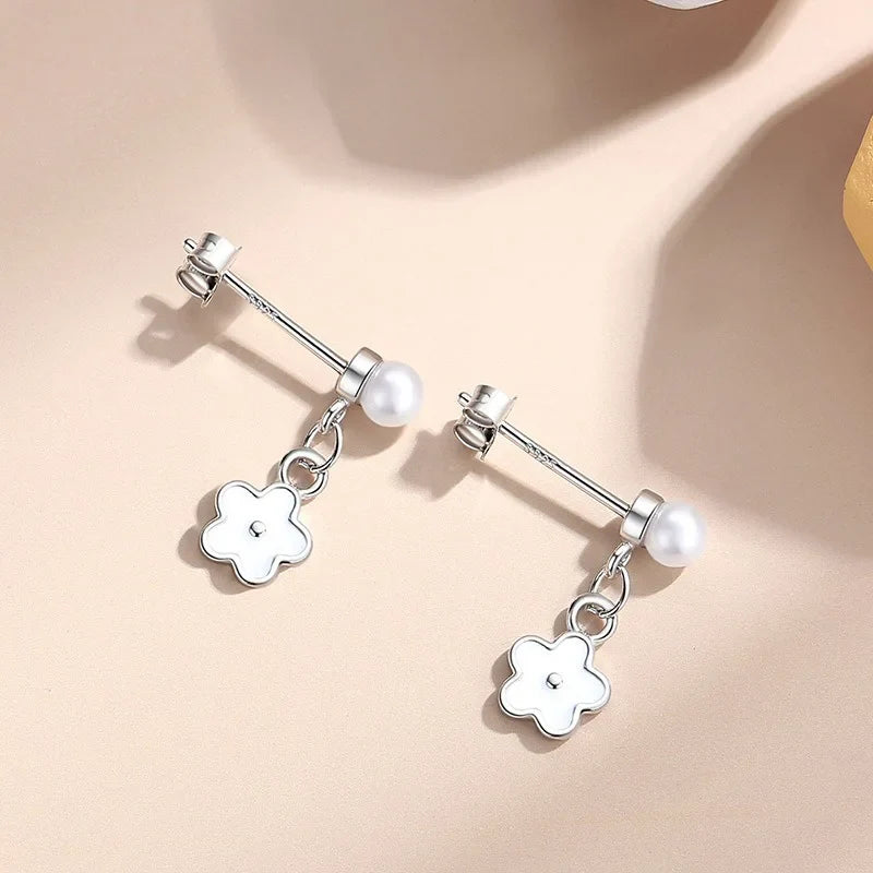 Aretes Colgantes Flor con Perla