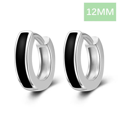 Arracadas Huggie en Blanco o Negro