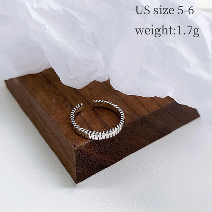 Anillo Vintage Abierto en Varios Diseños