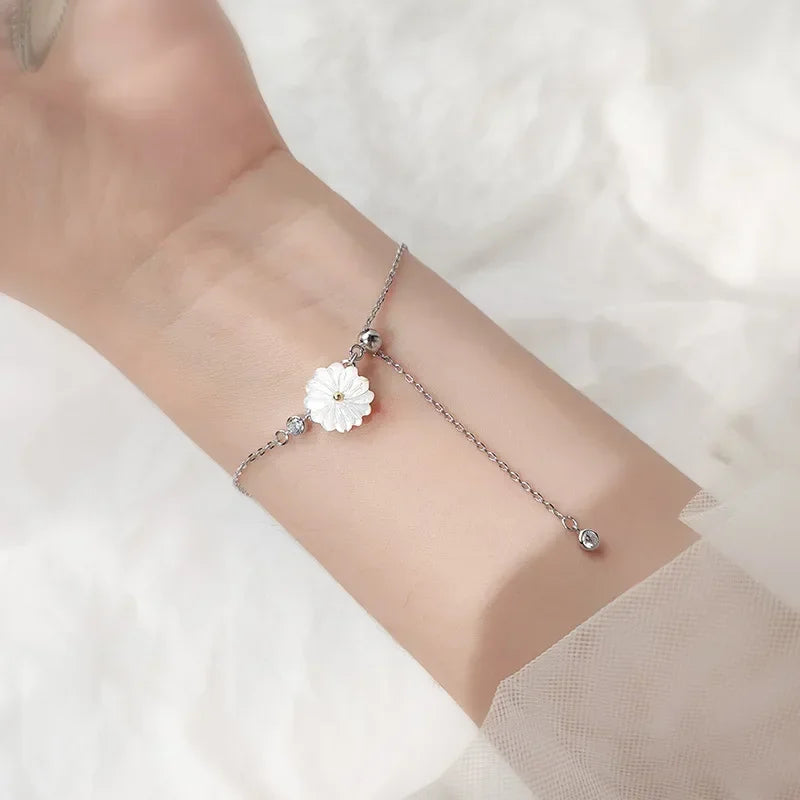 Pulsera Margaritas Blancas con Zirconias