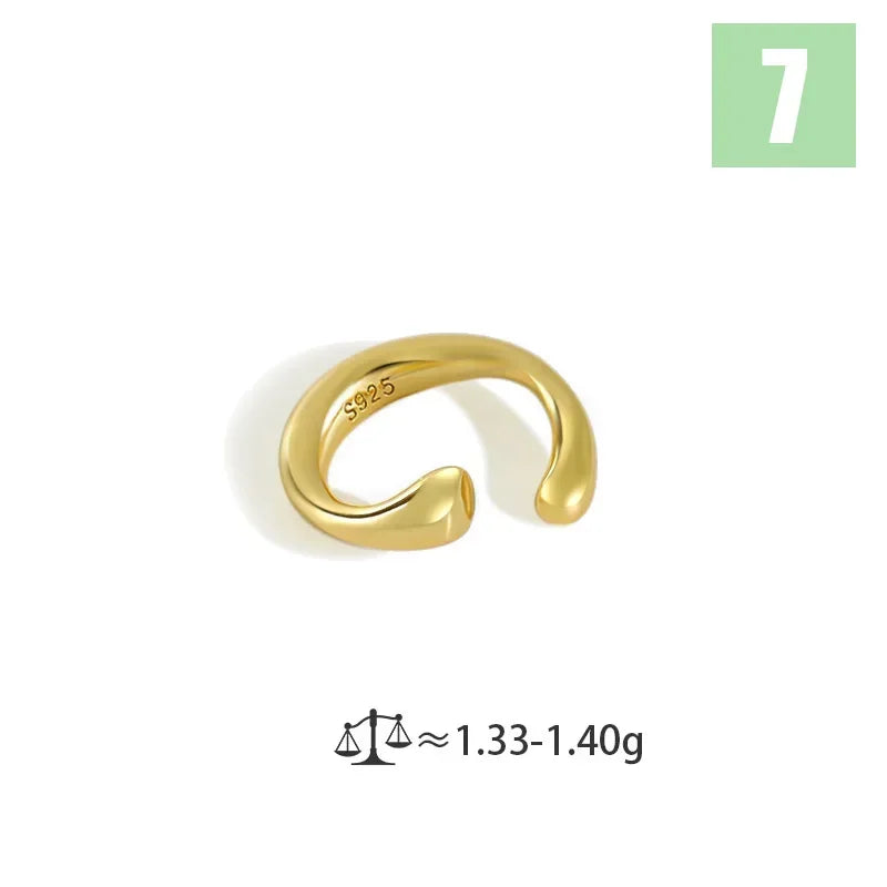 Ear Cuff Moderno en Ocho Estilos