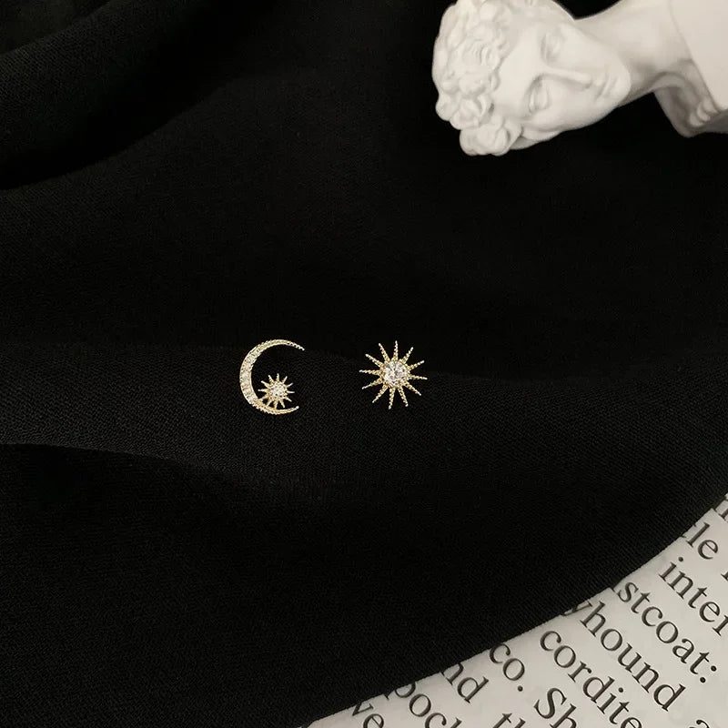 Aretes Asimétricos Luna y Estrella