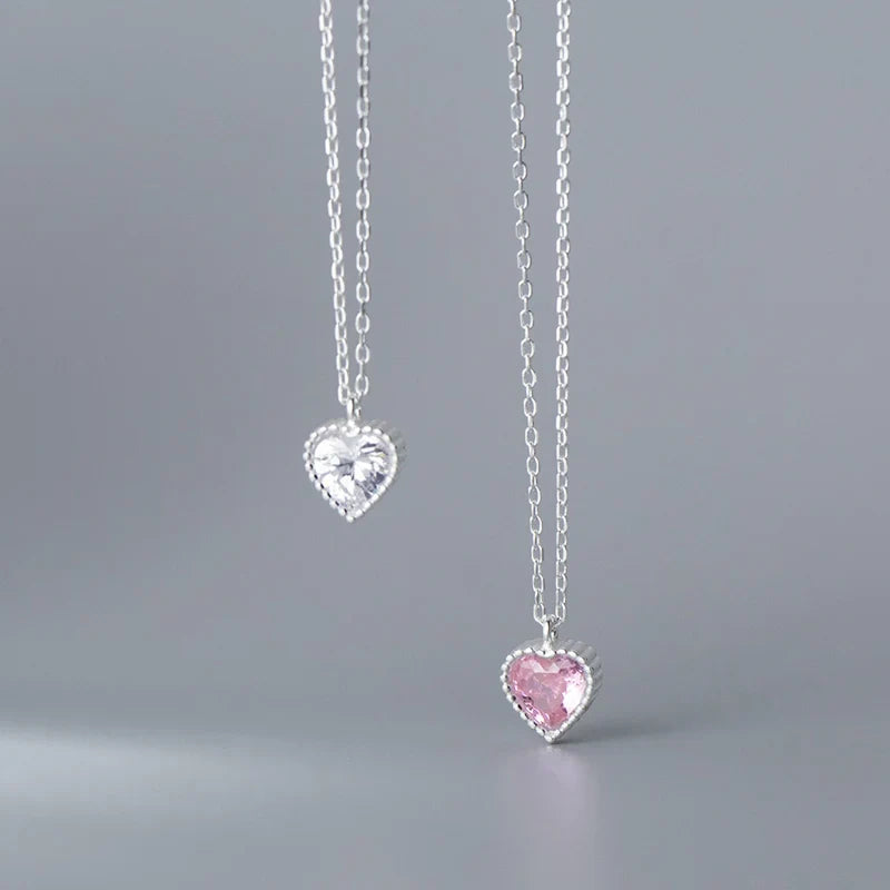 Collar Piedra en Forma de Corazón
