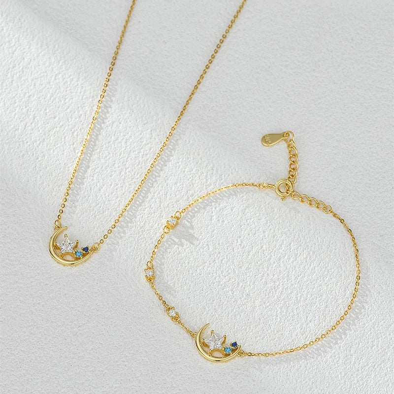 Collar Luna y Estrella con Zirconias de Colores