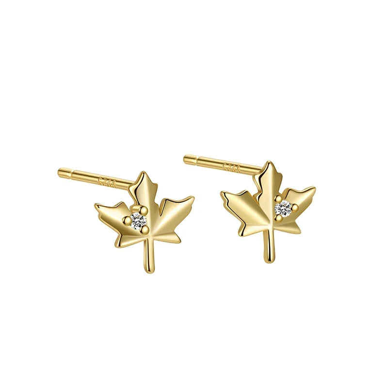 Aretes Hoja de Maple con Zirconias