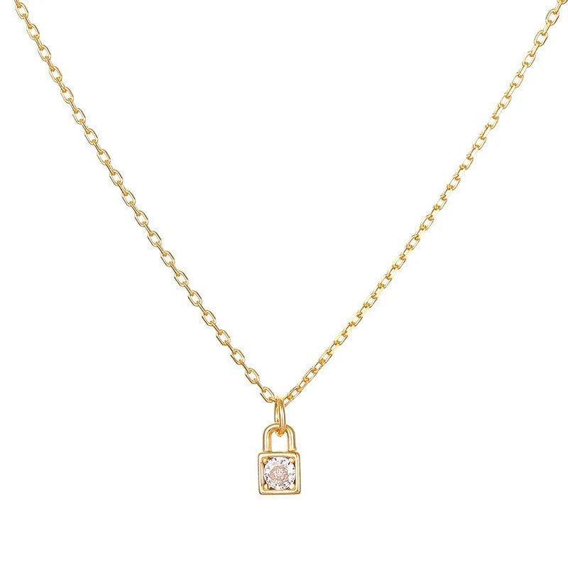 Collar Candado con Zirconias