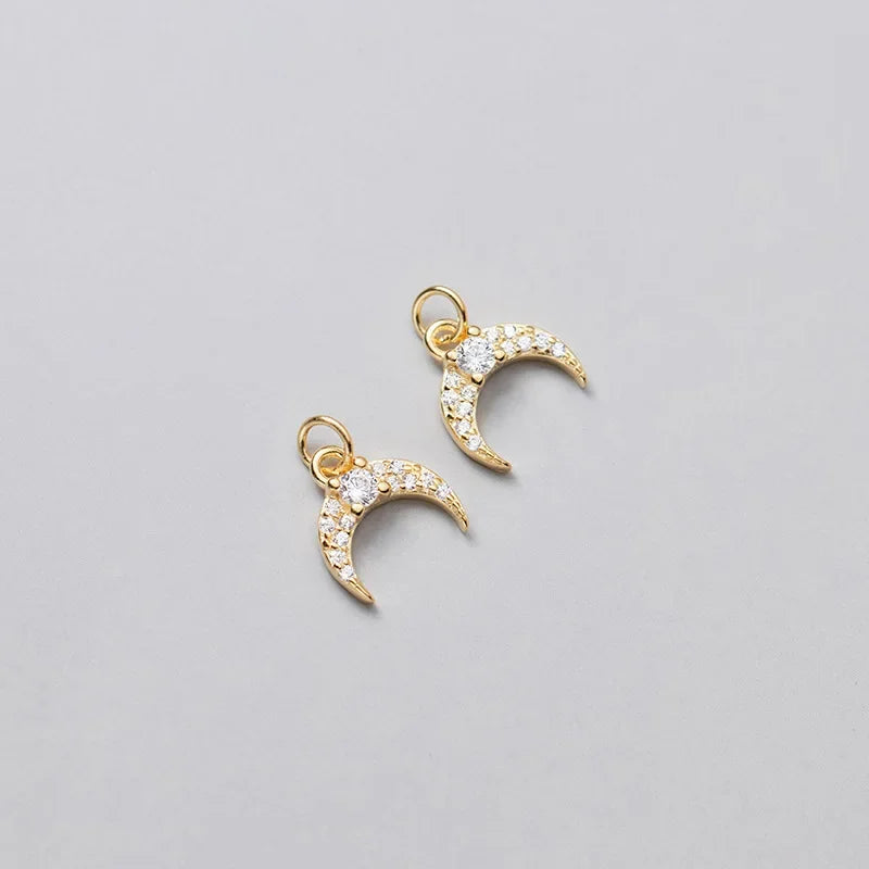 Dije Luna Tierna con Zirconia