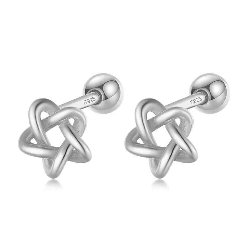 Aretes Bolita con Estrellas Caladas