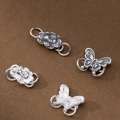 Dije Mariposa en Cuatro Estilos