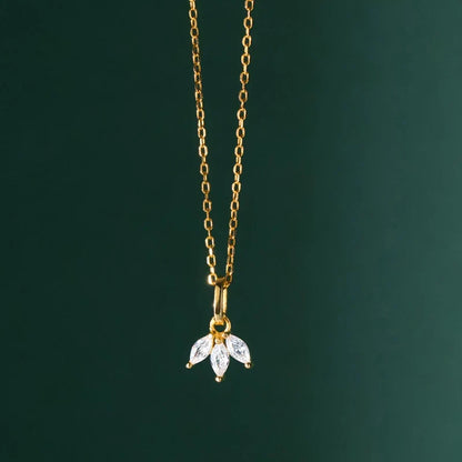 Collar con Dije de Hojas