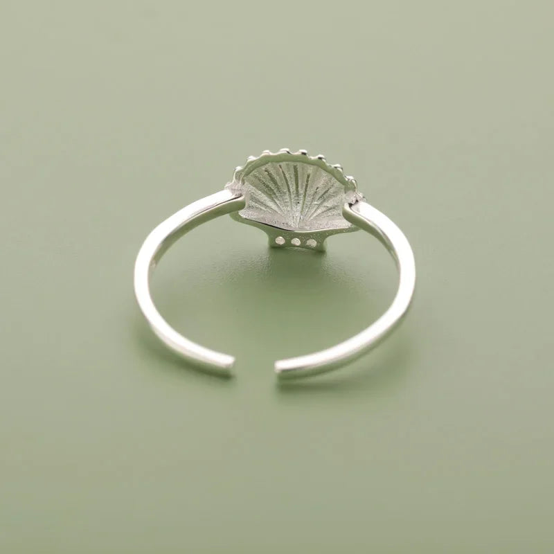 Anillo Concha con Zirconias