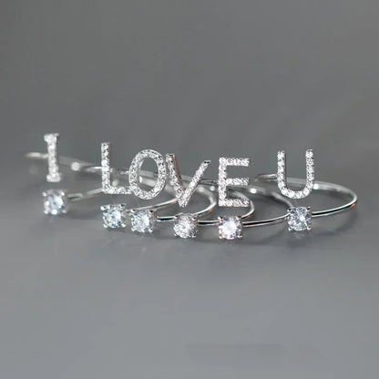 Anillo Inicial con Zirconias