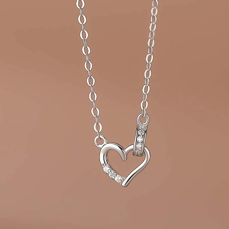 Collar Corazón con Zirconias