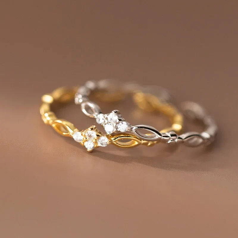 Anillo Coctel Geométrico