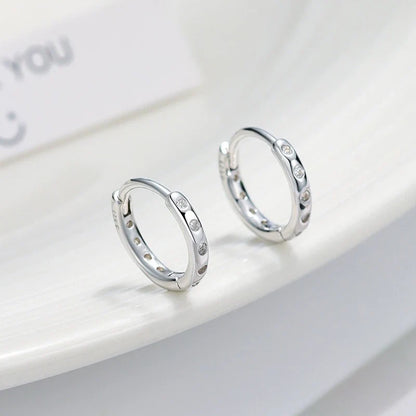 Arracadas Mini con Zirconias de 6 a 8 mm