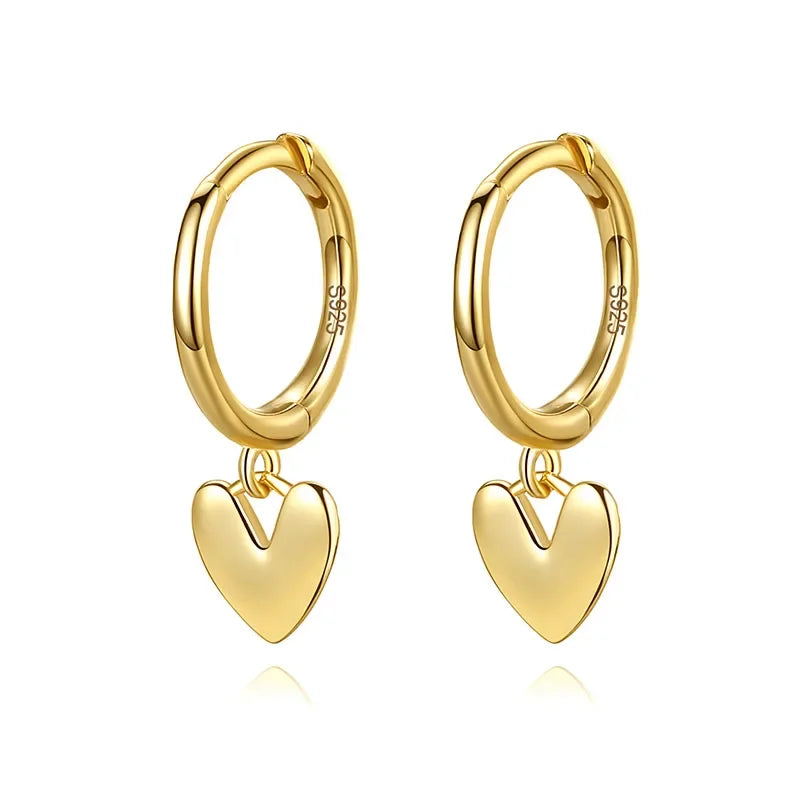 Arracadas con Corazón Colgante en Plateado o Dorado