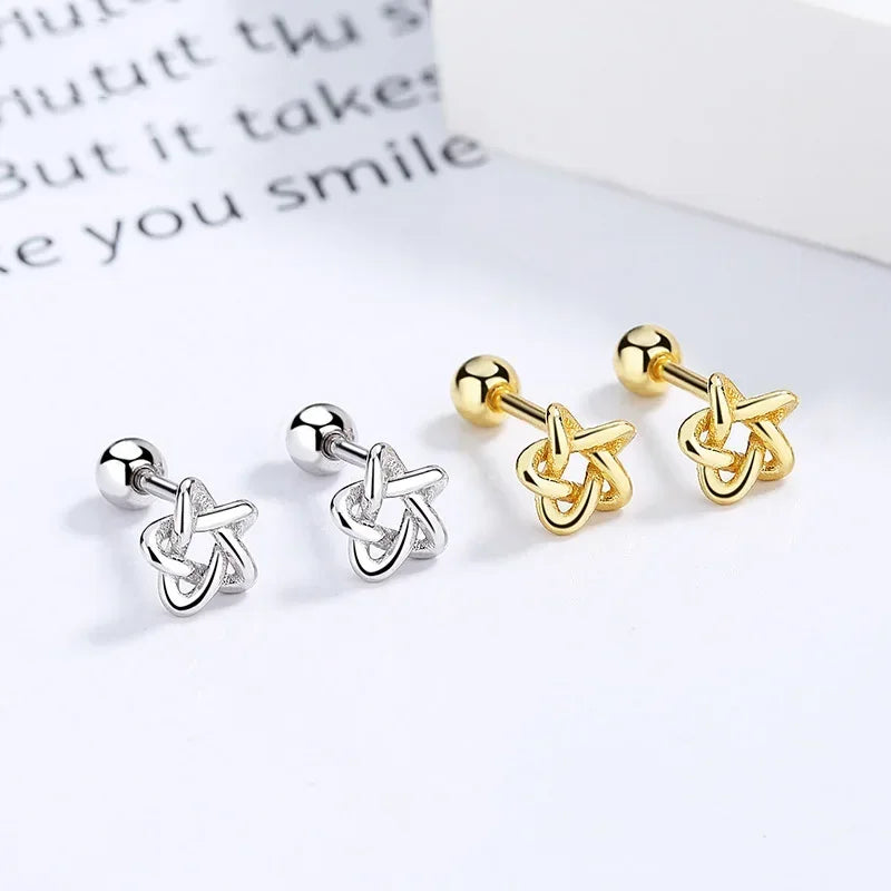 Aretes Bolita con Estrellas Caladas