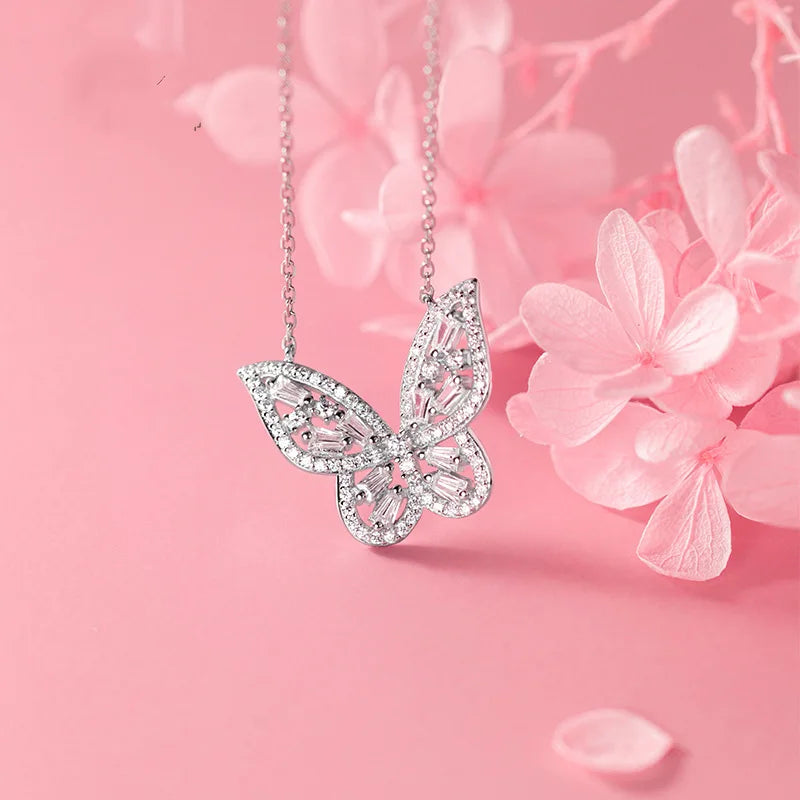 Collar Mariposa Brillante