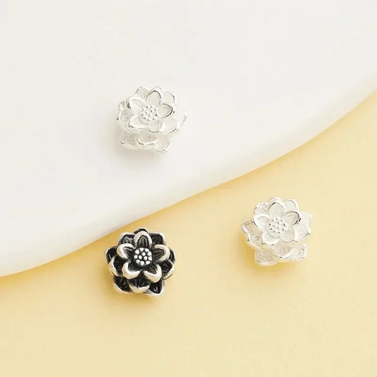 Dije Flor de Loto en Dos Tamaños