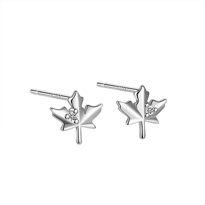 Aretes Hoja de Maple con Zirconias