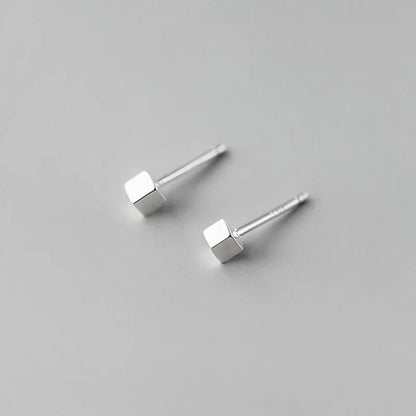 Aretes Cuadrado Geométrico