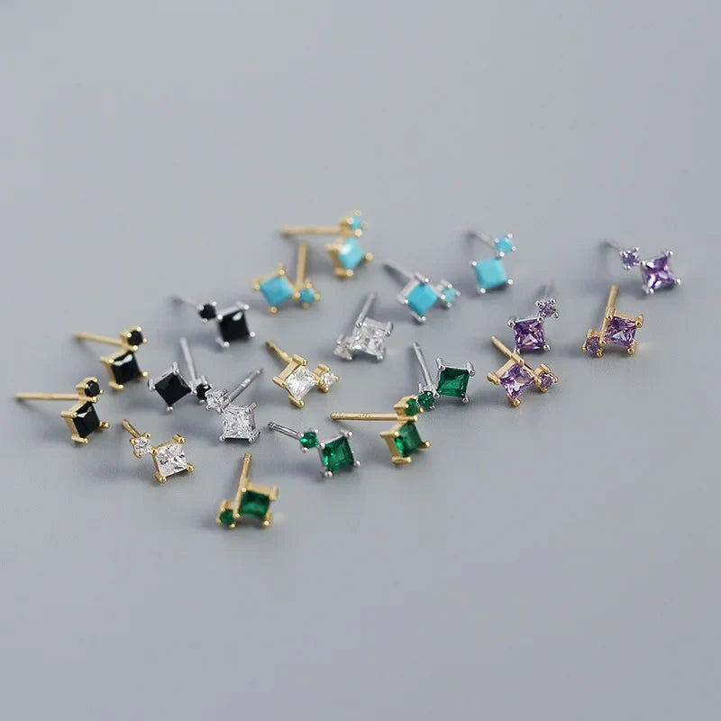 Aretes con Zirconias de Colores Apiladas