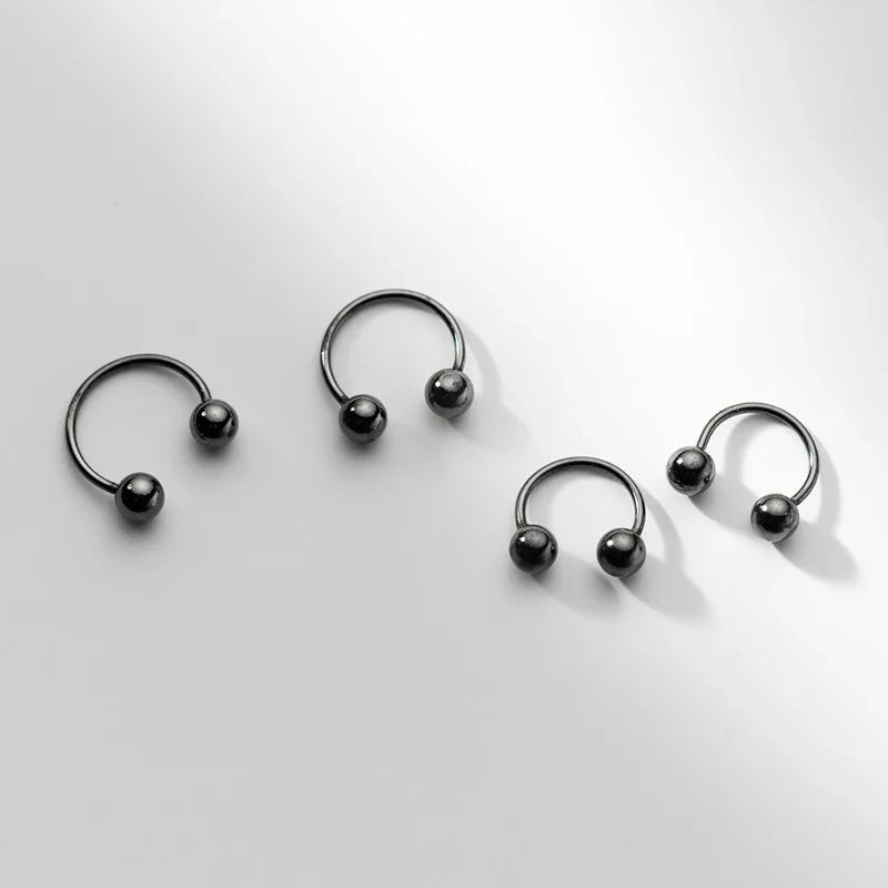 Aretes Bolitas Estilo Punk