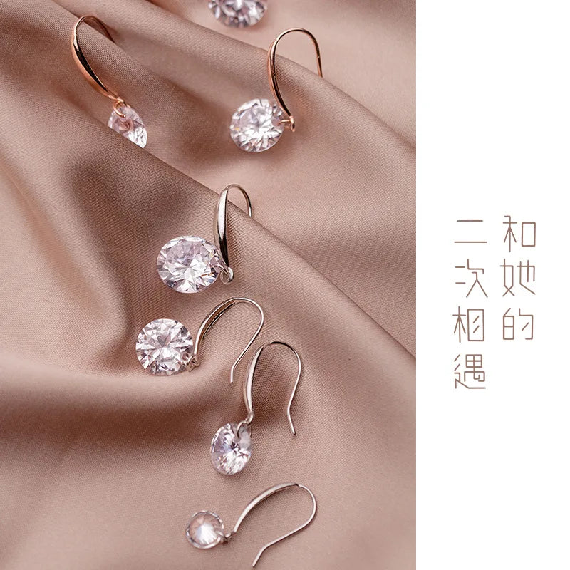 Aretes Colgantes con Zirconia