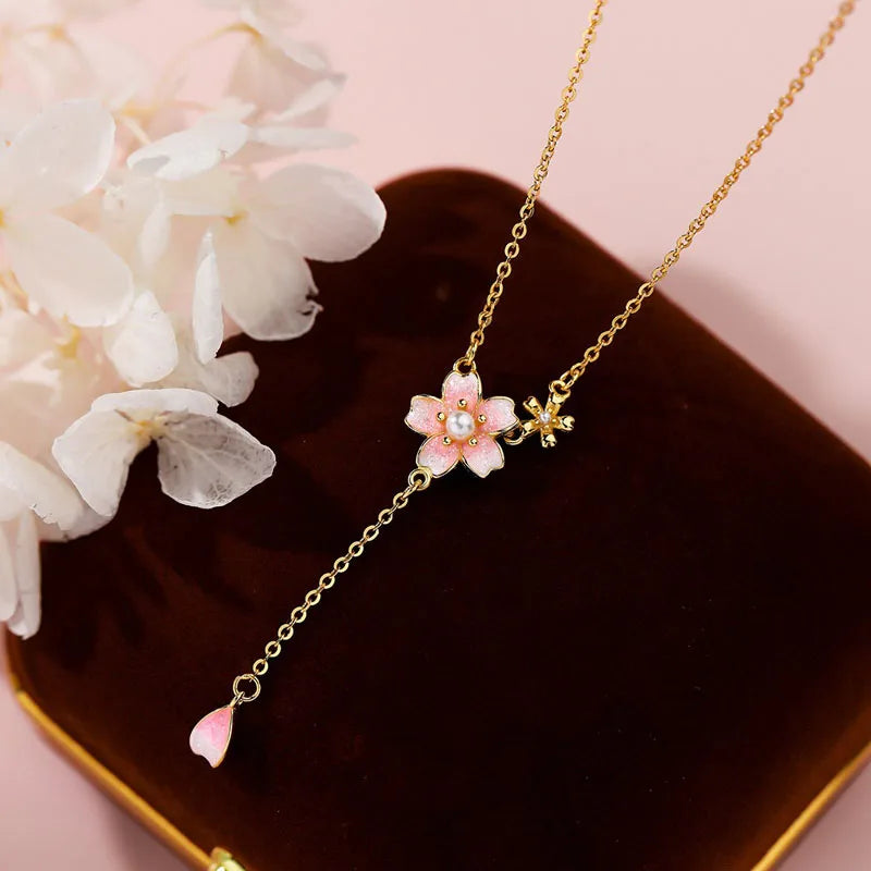 Collar Flor con Perla