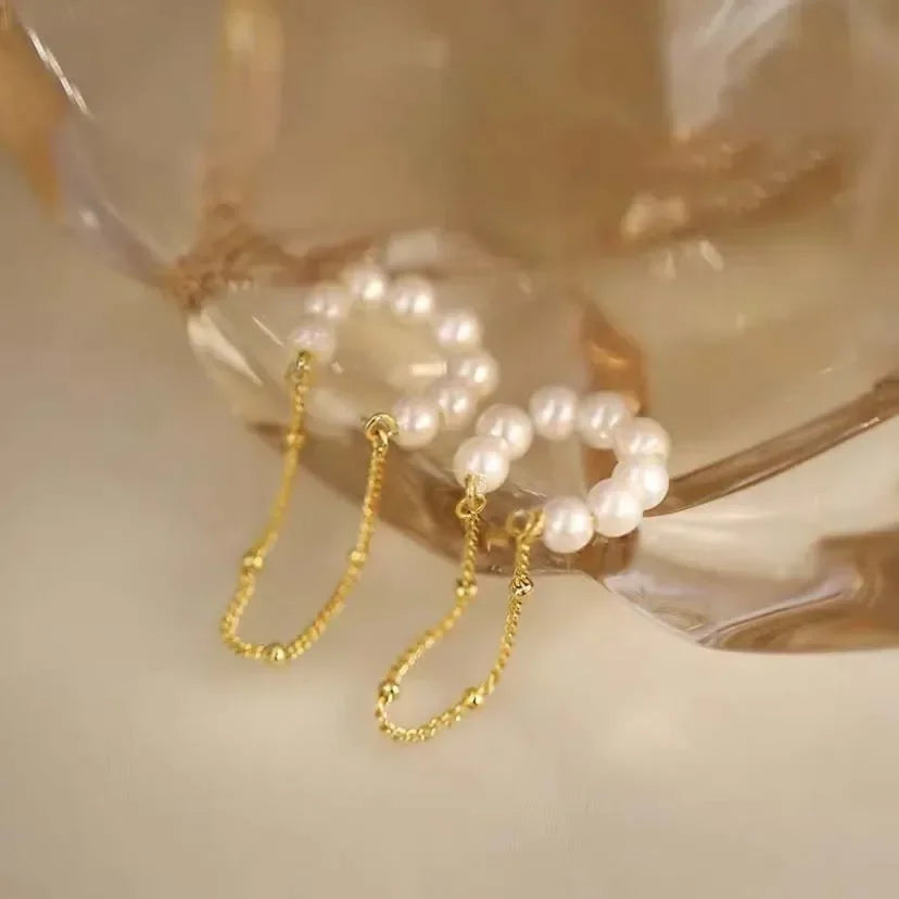 Aretes de Clip con Perla de Diseño Único