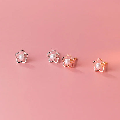 Aretes Flor Delicada con Perla
