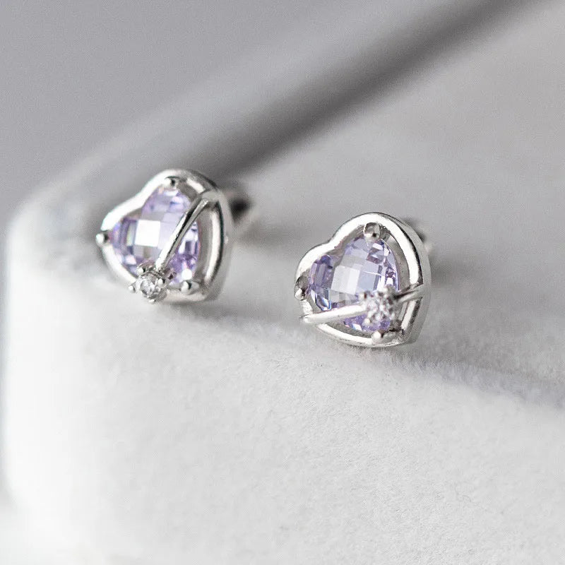 Aretes Corazón Rosa o Morado con Rosca