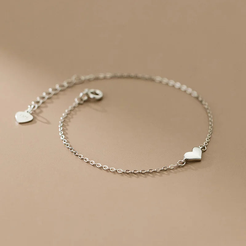 Pulsera Fina con Corazón