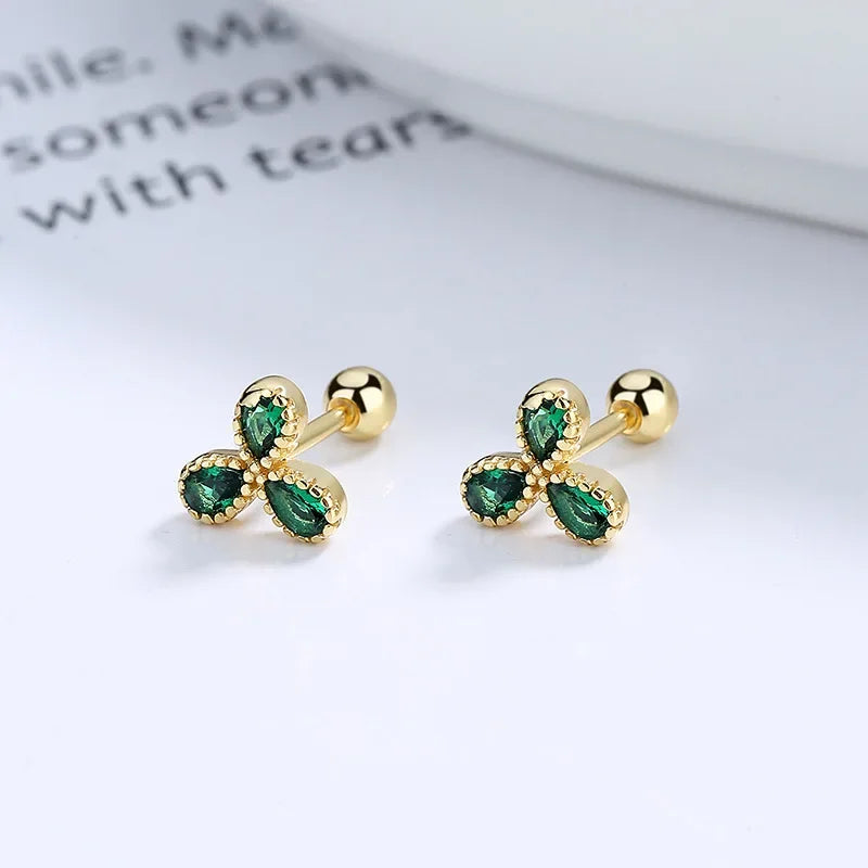Aretes Flor con Zirconia de Rosca