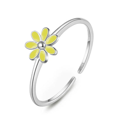 Aretes Flor Esmaltada con Rosca