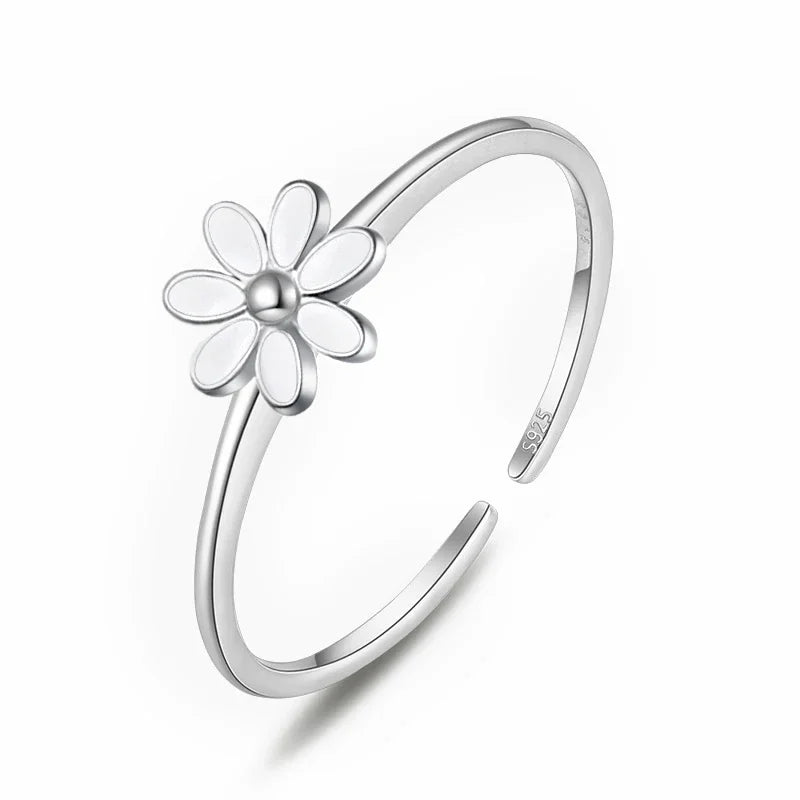 Aretes Flor Esmaltada con Rosca