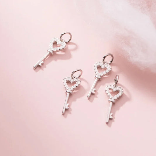 Dije Llave con Corazón