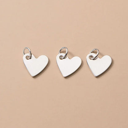 Dije Corazón Liso Plano