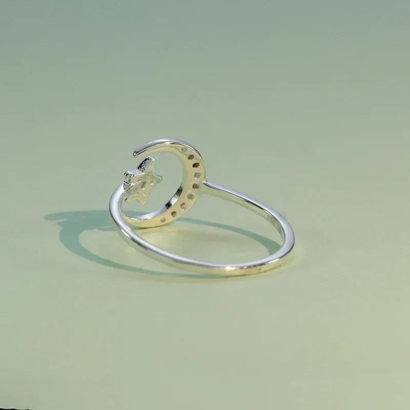 Anillo Luna y Estrella con Zirconias en Varios Diseños