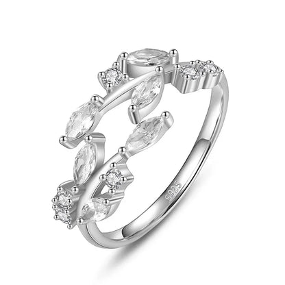 Anillo Luna y Estrella con Zirconias en Varios Diseños